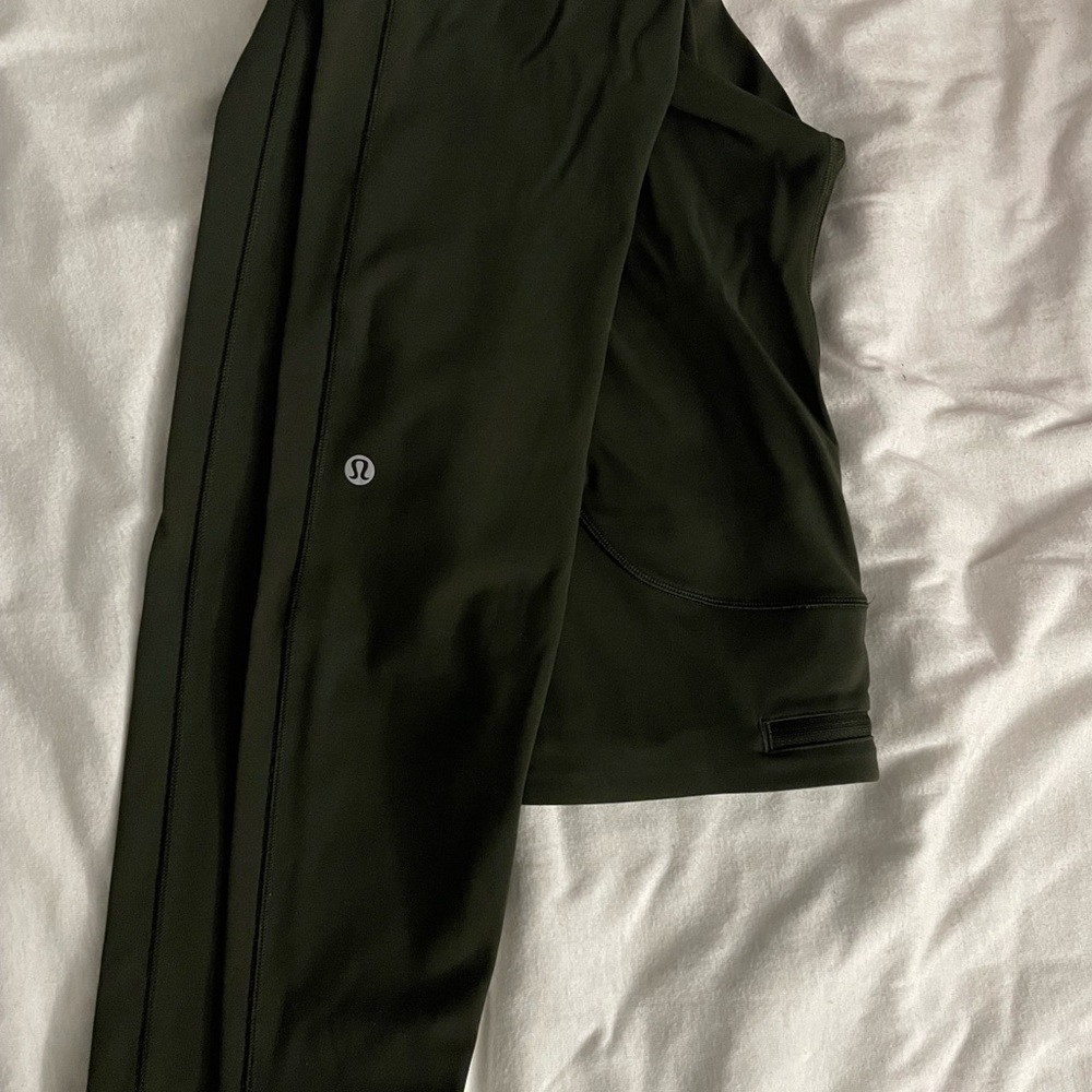 Lululemon Speed Up Tight Luxtreme Mid Rise “25 olive